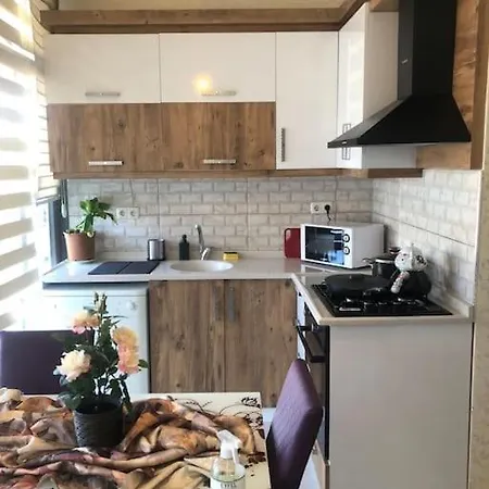 Apartment Lara Denize 900 Metre Havuzlu 1+1 Ozel Muthis Lokasyon Ev