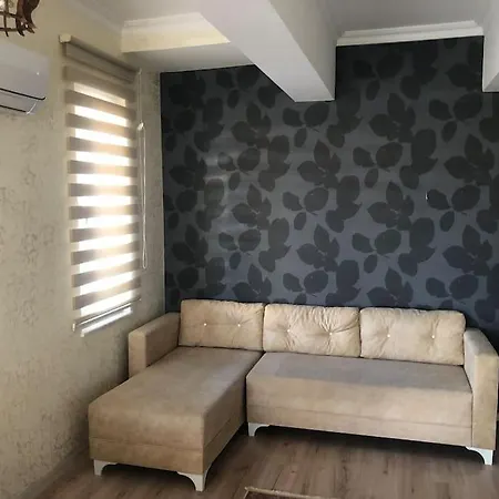 Lara Denize 900 Metre Havuzlu 1+1 Ozel Muthis Lokasyon Ev * Antalya
